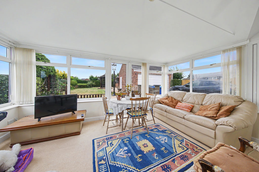 Carnoustie Avenue Walton